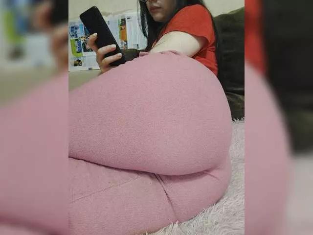 -Nanamin- on BongaCams 