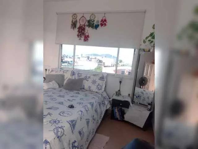 Offline Adrianitalove on BongaCams