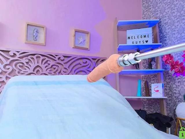 alannakim on BongaCams
