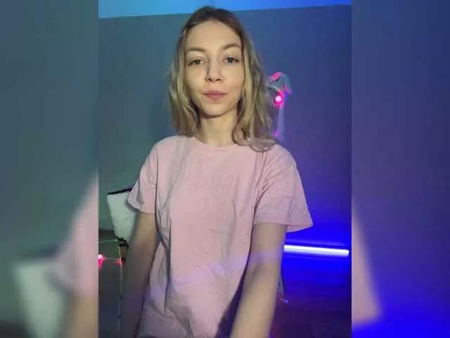 Offline altertyan on BongaCams