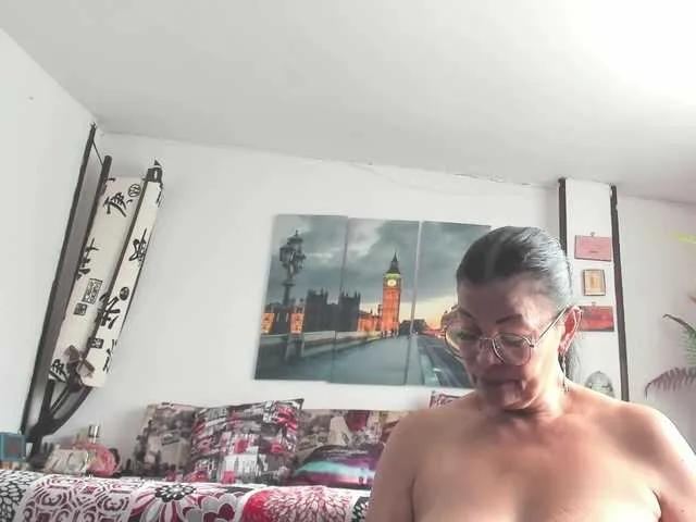 Offline ana-mature on BongaCams