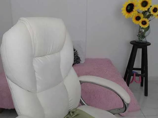 Offline ana-milf on BongaCams