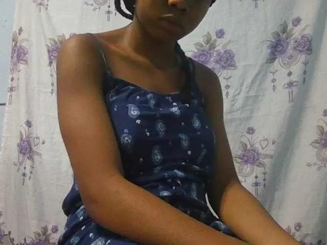 Offline Angelinac on BongaCams