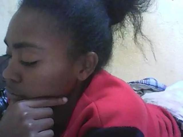 Offline Angelinah75 on BongaCams