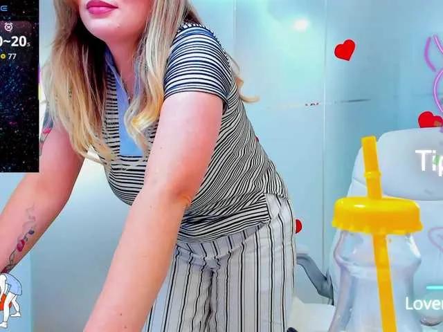 Freechat anyarosses on BongaCams