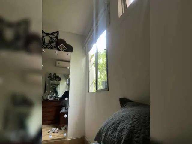 Offline APRILHILL on BongaCams