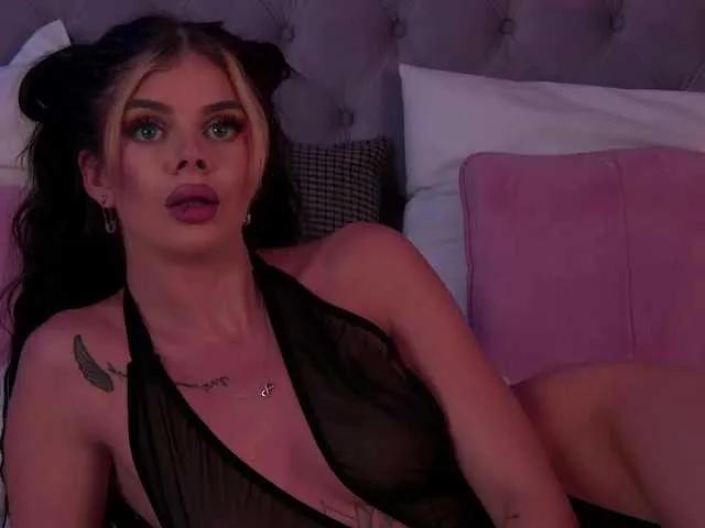 Offline AriellSweety on BongaCams