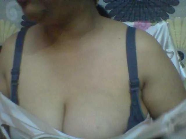 Freechat babyhornyx on BongaCams