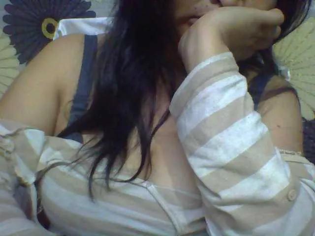 Freechat babyhornyx on BongaCams