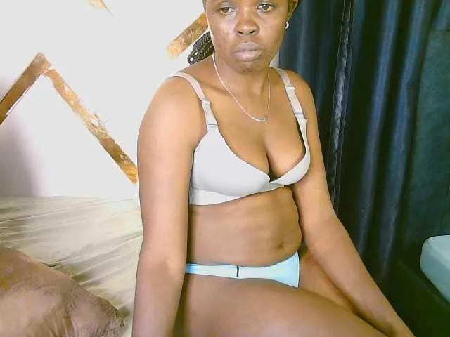 Freechat Caramel22 on BongaCams