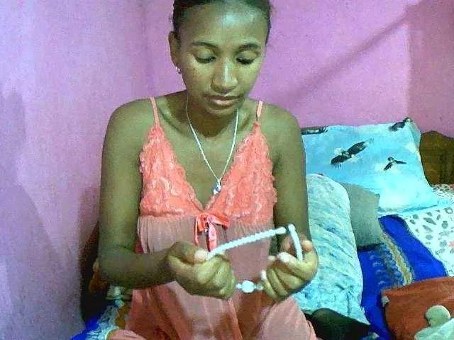 Offline Chellah01 on BongaCams