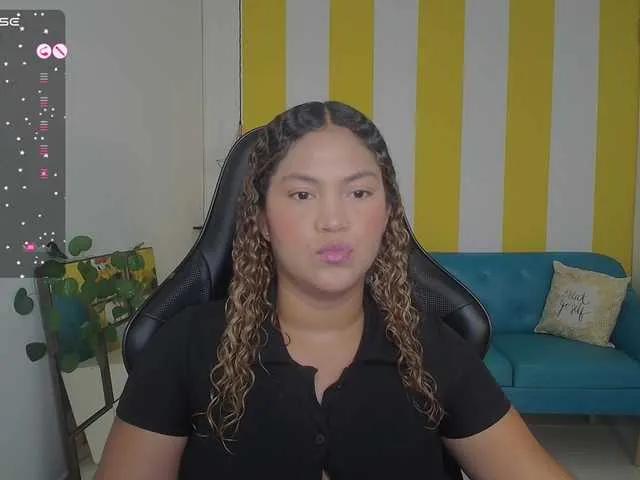 Offline cristalwar on BongaCams