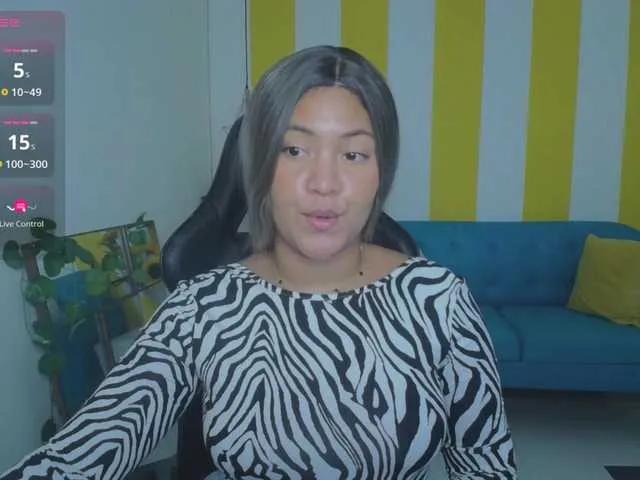 Offline cristalwar on BongaCams