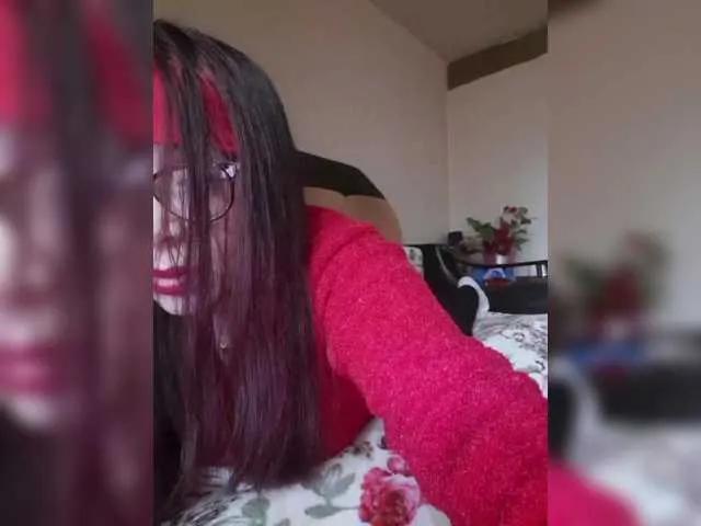 Offline Cristinatina on BongaCams