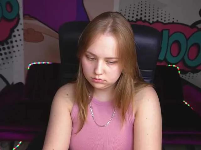 Offline CrystallPaws on BongaCams