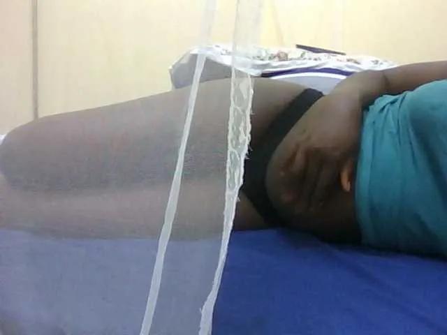 Offline Cute-vee on BongaCams