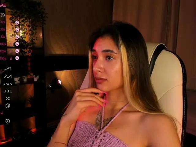 Freechat DarlaBelle on BongaCams