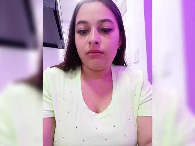 Freechat EinnyMure on BongaCams