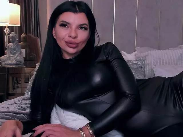 EleniaDevons on BongaCams 
