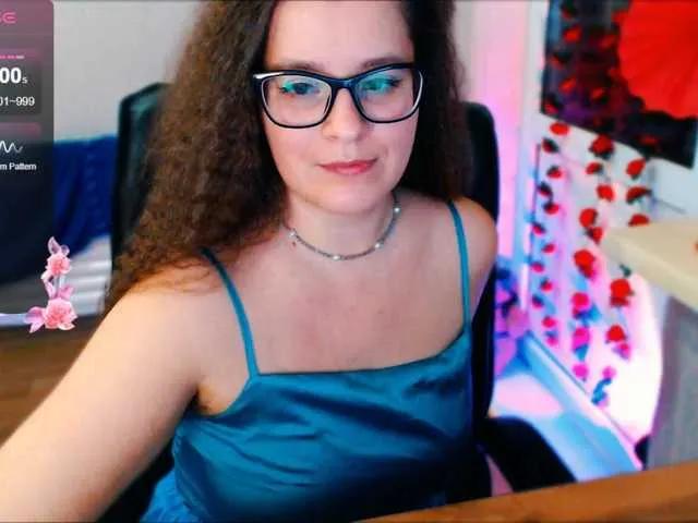 Freechat Elizabeth-3 on BongaCams