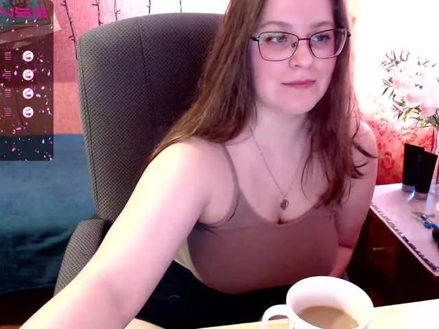 Freechat Elizabeth-3 on BongaCams