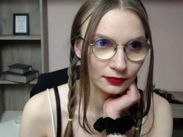 Ellyxcute on BongaCams 