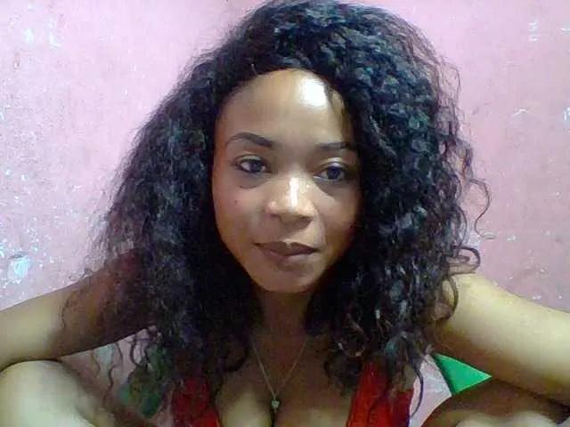 Freechat Estelahh on BongaCams