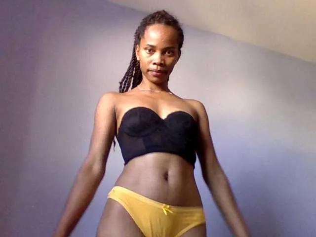 Fafah14 on BongaCams 