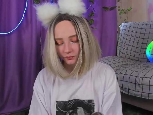 Offline FlexxyLexy on BongaCams