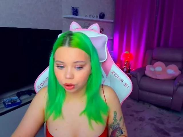 Freechat FunnyVibe on BongaCams