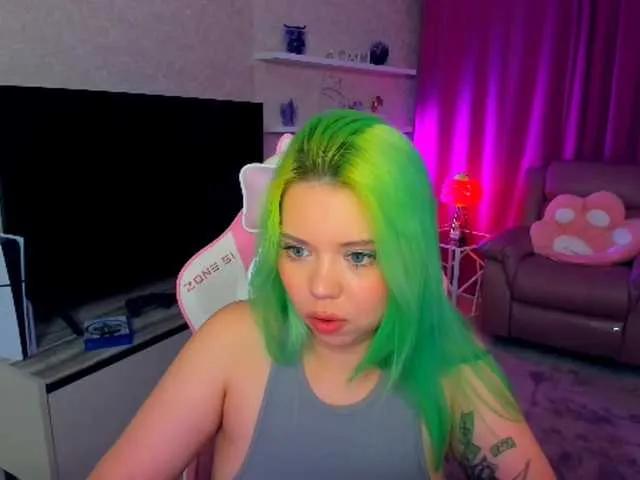 Freechat FunnyVibe on BongaCams