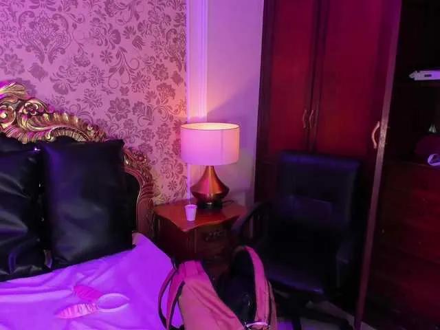 Offline HatsaJones on BongaCams