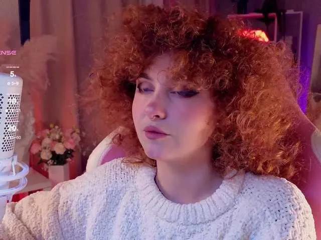 Offline HoneyCherry on BongaCams