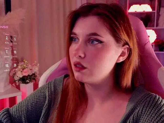 Offline HoneyCherry on BongaCams