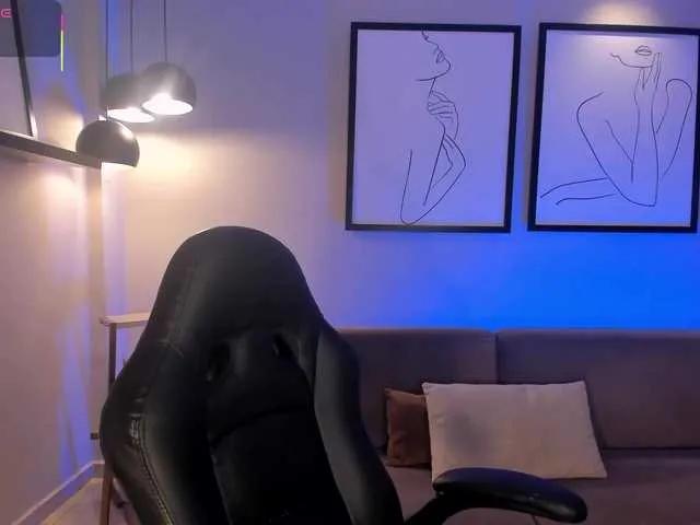 Offline IsabellaMoreau on BongaCams