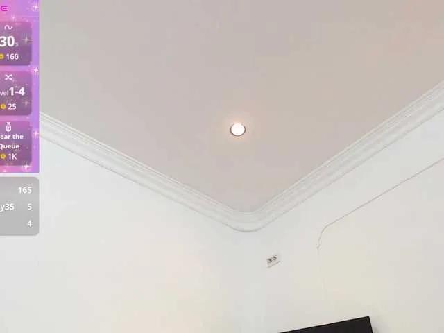 Freechat ivorynoir on BongaCams