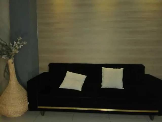 Offline JessicaWilliams on BongaCams