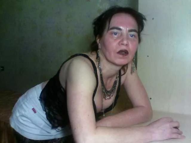 Offline Josephinna on BongaCams