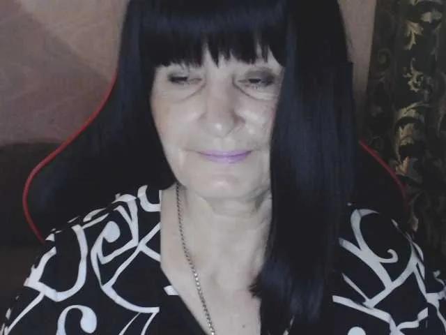 Offline KatarinaGloss on BongaCams