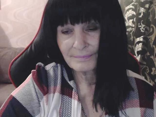 Offline KatarinaGloss on BongaCams