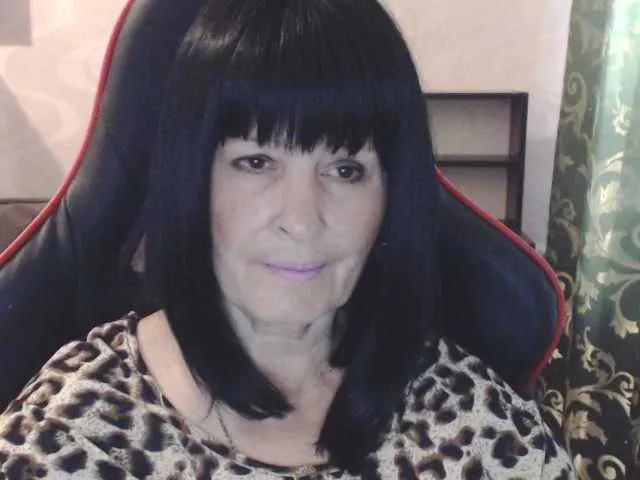 Offline KatarinaGloss on BongaCams