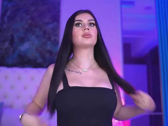 Offline KendraMoon on BongaCams