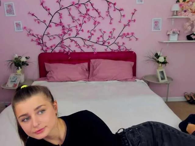 KennaOlsen on BongaCams