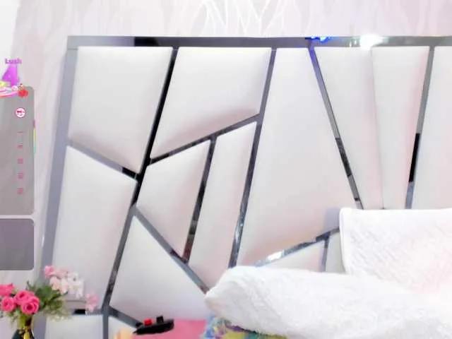 Offline kimberlydaring on BongaCams