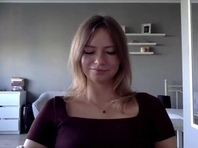 kissMillie on BongaCams 