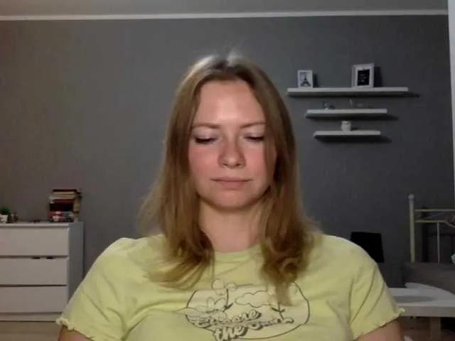 kissMillie on BongaCams 
