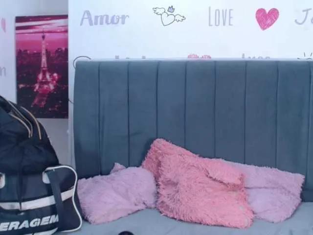 Freechat KittyBrooke on BongaCams