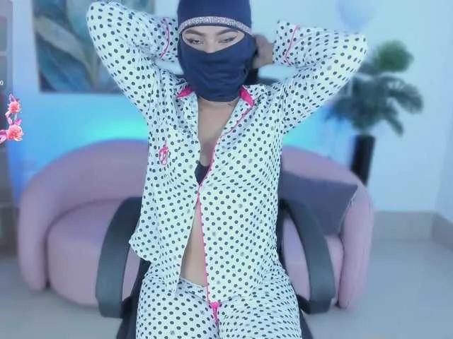 kylie-soraya on BongaCams