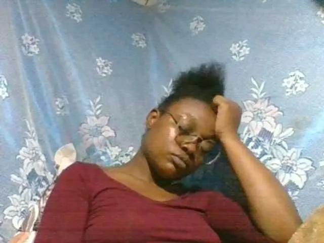 Offline Labella204 on BongaCams