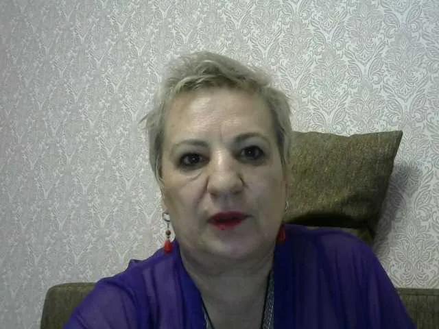 Offline lara45 on BongaCams